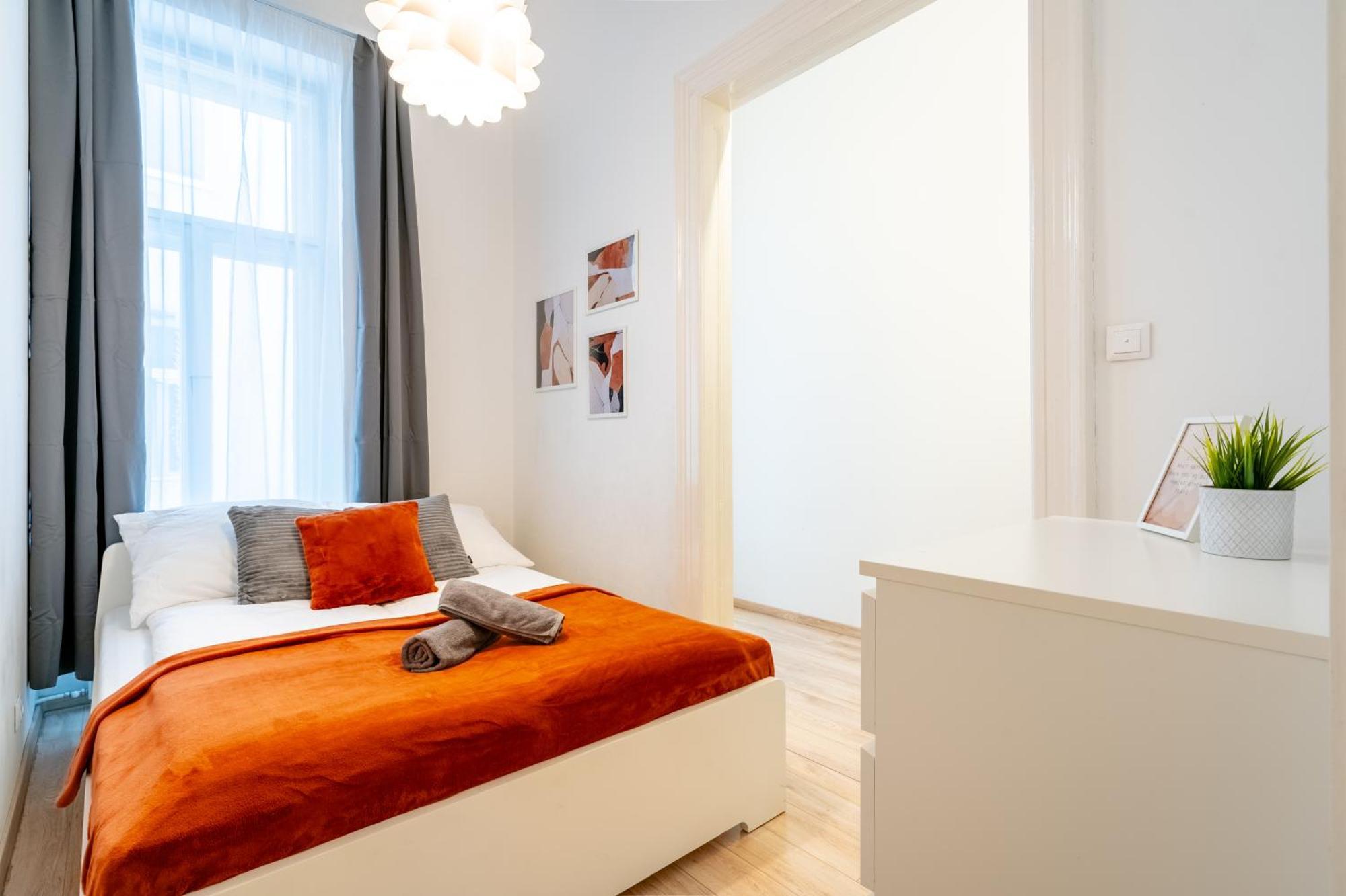 Wave - 3 Bedroom Apt In Center Budapest Exterior photo