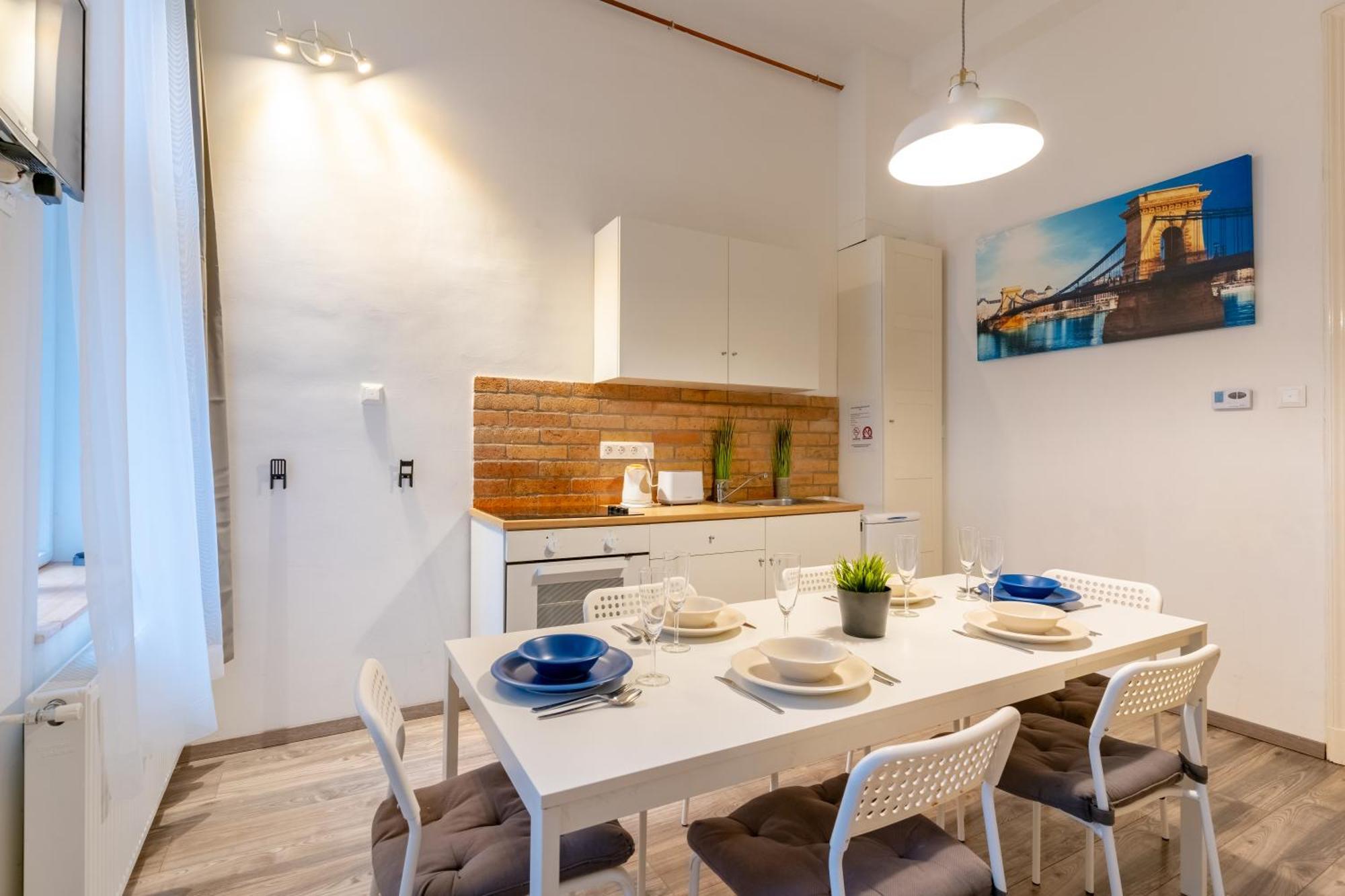 Wave - 3 Bedroom Apt In Center Budapest Exterior photo